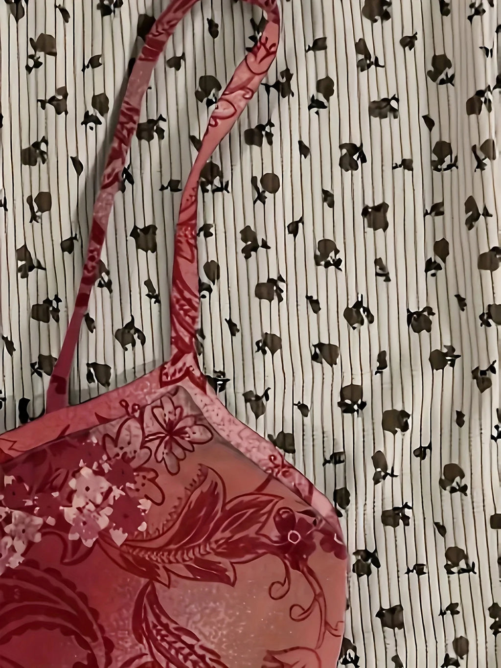 Vintage floral pattern red sexy vest, women's short top