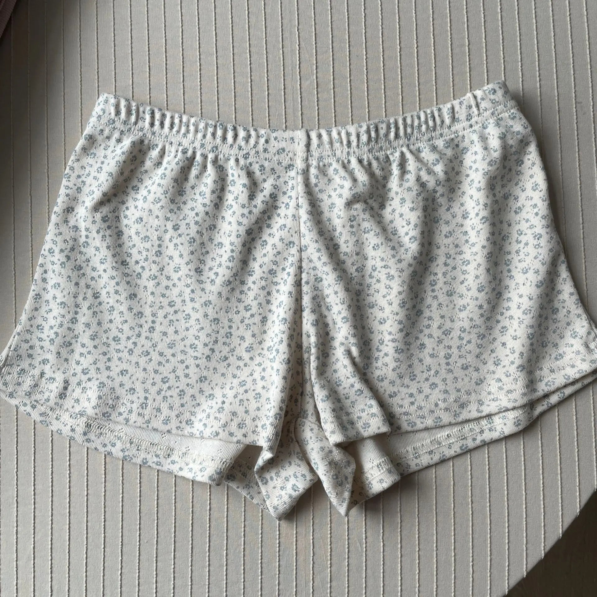 Sweet Floral Print Eyelet Bow Cropped Vests Women Cotton Casual Slim Lace Trim Tank Tops Vintage Preppy Style Cute Camisole Y2K